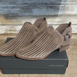 Vince Camuto Size 11 Taupe Perforated Suede Ankle Booties with Buckle